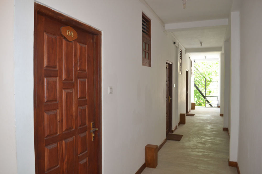 On The Rock Hotel Banduramulla ภายนอก รูปภาพ
