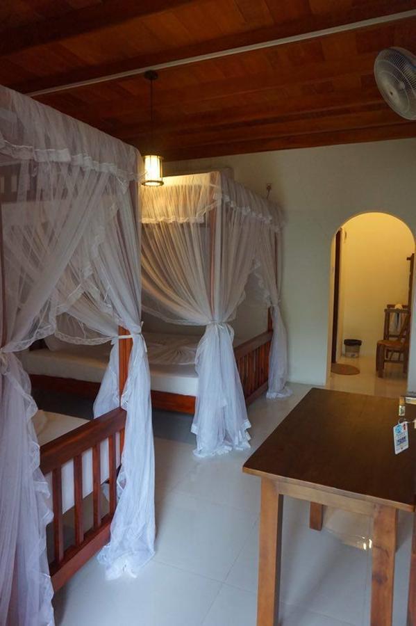 On The Rock Hotel Banduramulla ภายนอก รูปภาพ