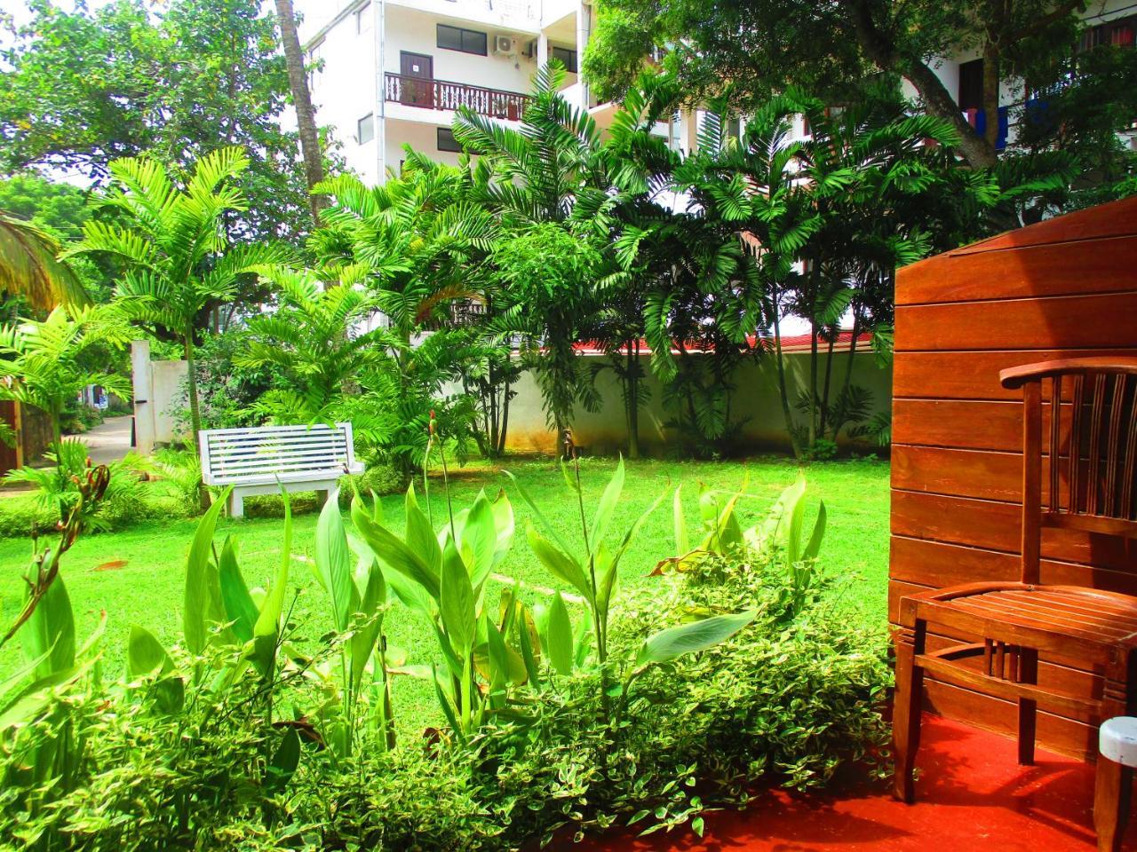 On The Rock Hotel Banduramulla ภายนอก รูปภาพ